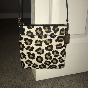 NWOT Coach Kitt Messenger Crossbody